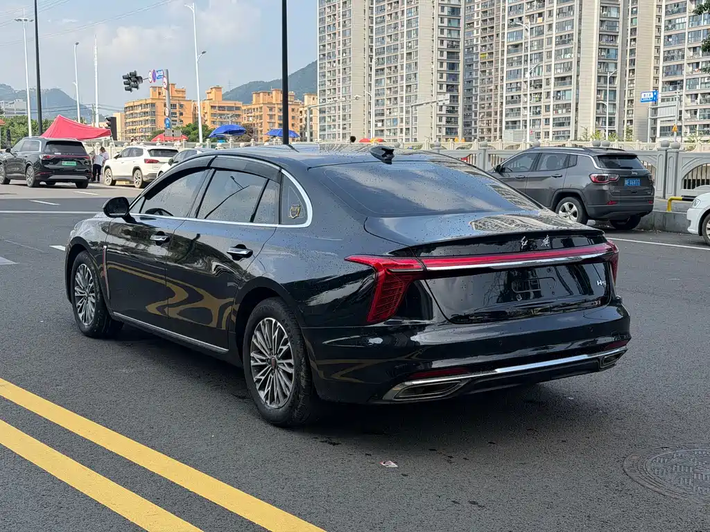 Hongqi Hongqi H5 — миниатюра 22