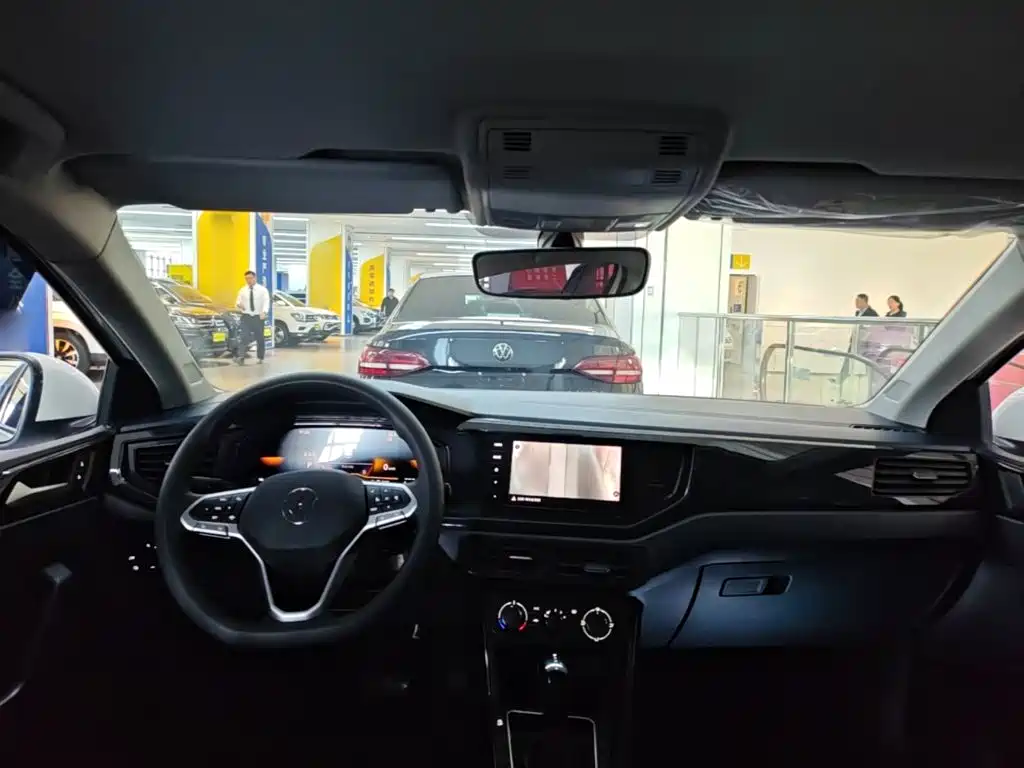 Volkswagen Lavida — миниатюра 10