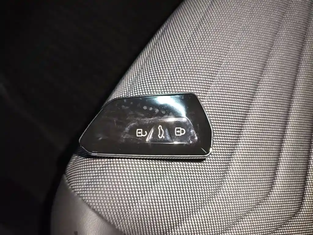 Volkswagen ID.3 — миниатюра 9