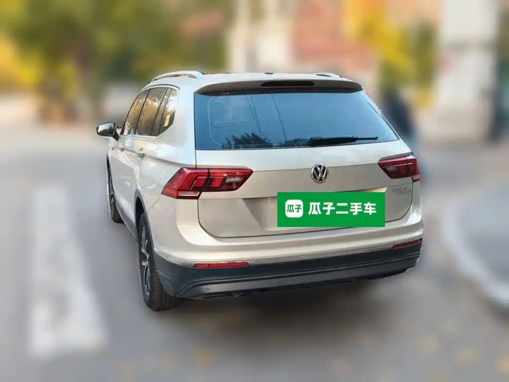 Volkswagen Tiguan L — миниатюра 4