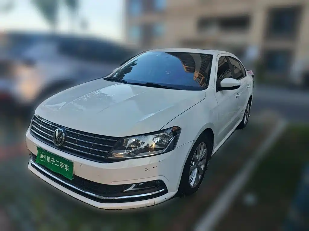 Volkswagen Lavida — миниатюра 2