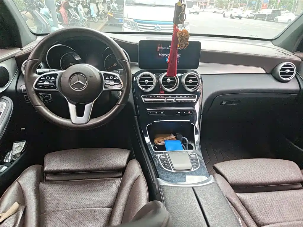 Mercedes-Benz GLC 2020 GLC 260 L 4MATIC
