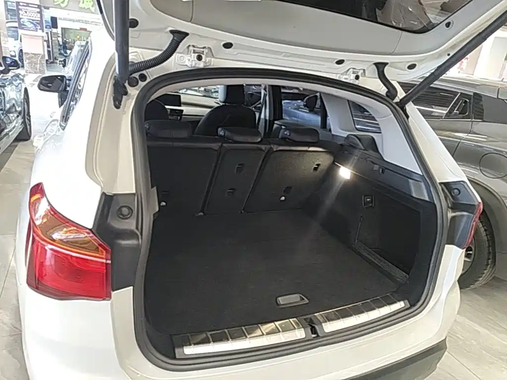 BMW X1 — миниатюра 19
