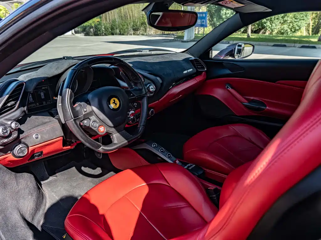 Ferrari 488 — миниатюра 10