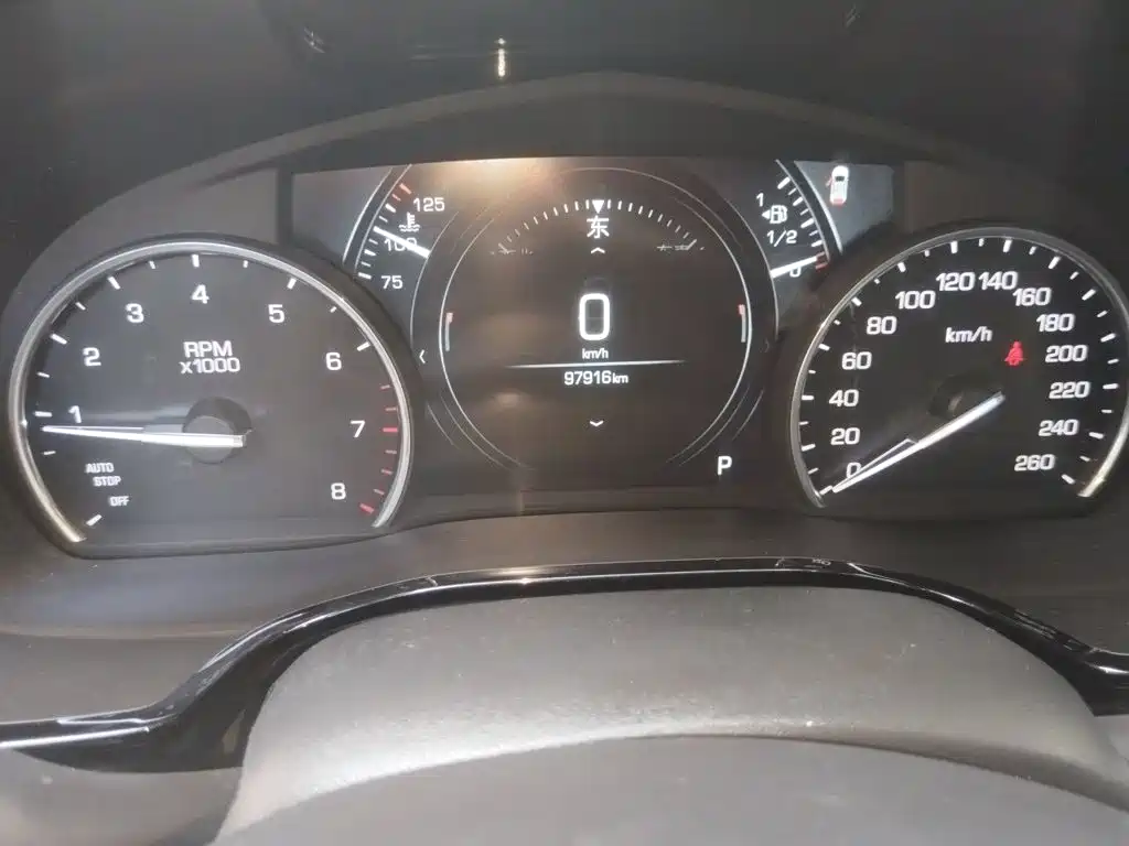 Cadillac XT5 — миниатюра 13