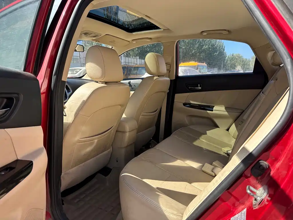 Changan Eado — миниатюра 8