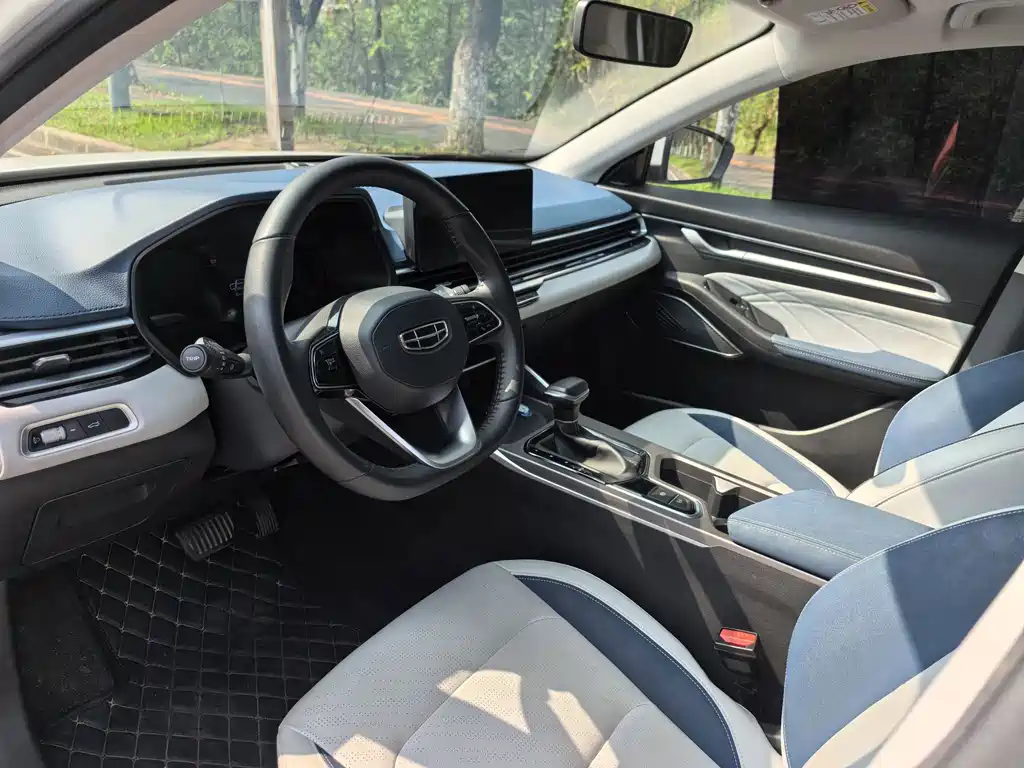 Geely Emgrand — миниатюра 5
