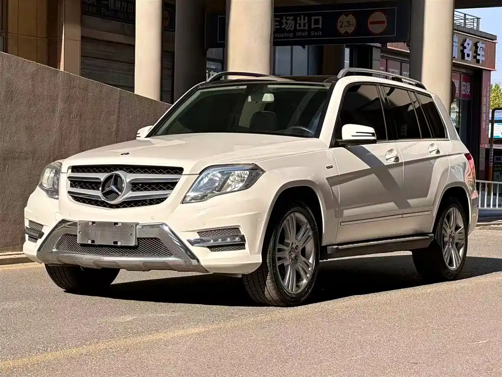 Mercedes-Benz GLK-Class 2015