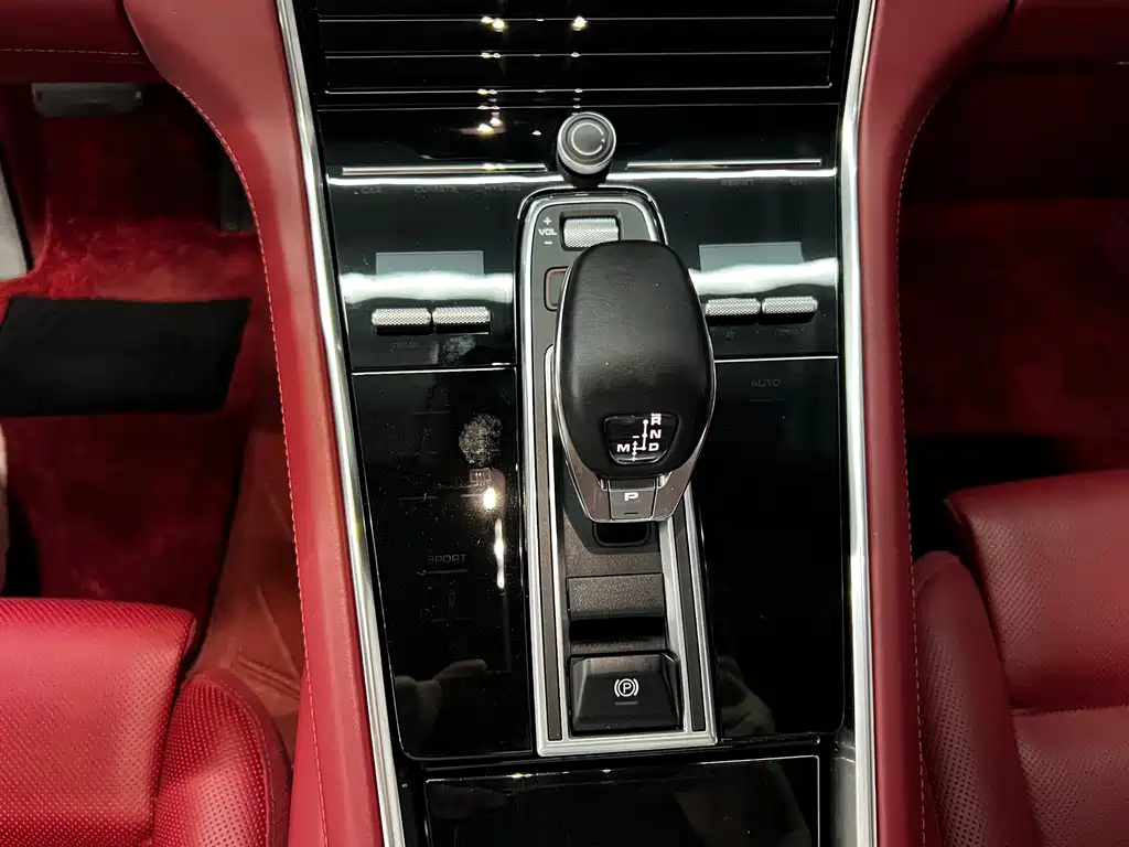Porsche Panamera — миниатюра 13
