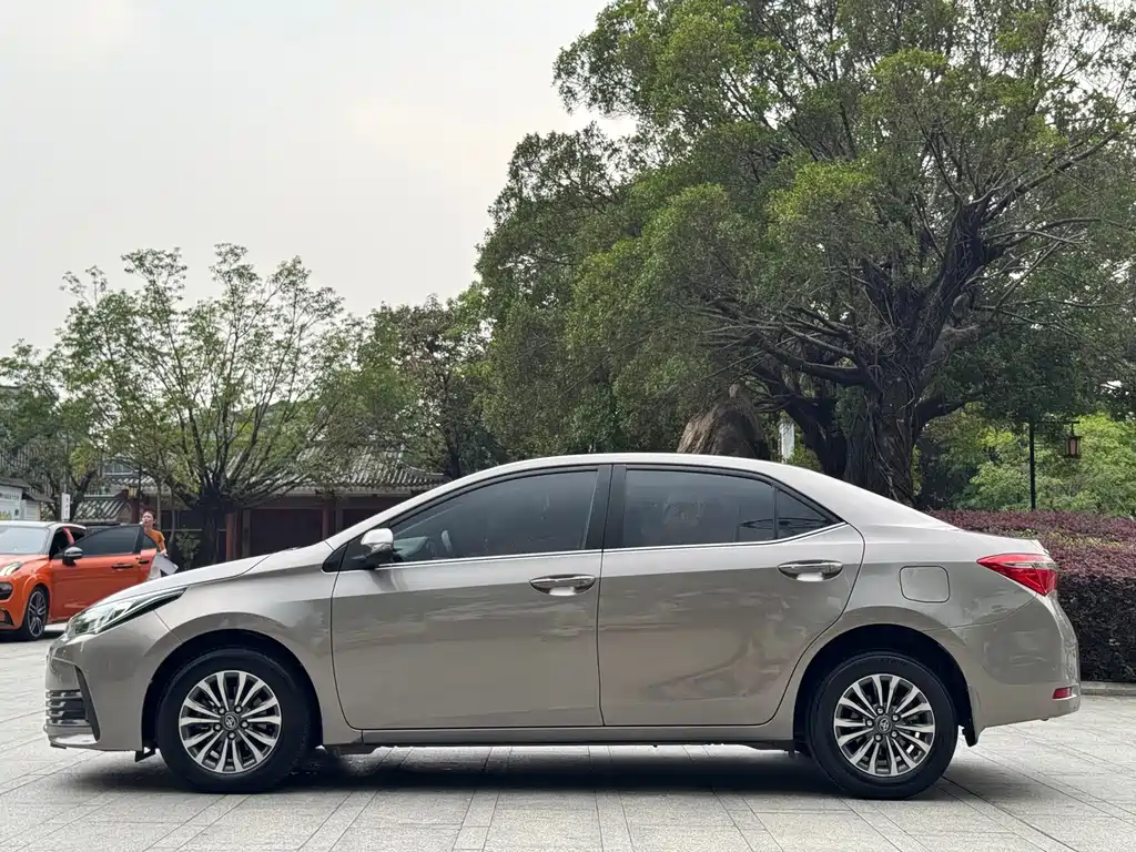 Toyota Corolla 2017 1.2T S-CVT GL