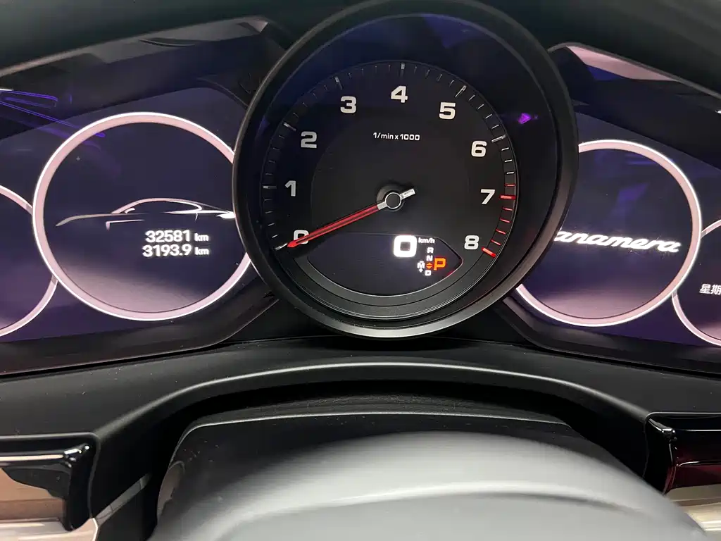Porsche Panamera — миниатюра 10