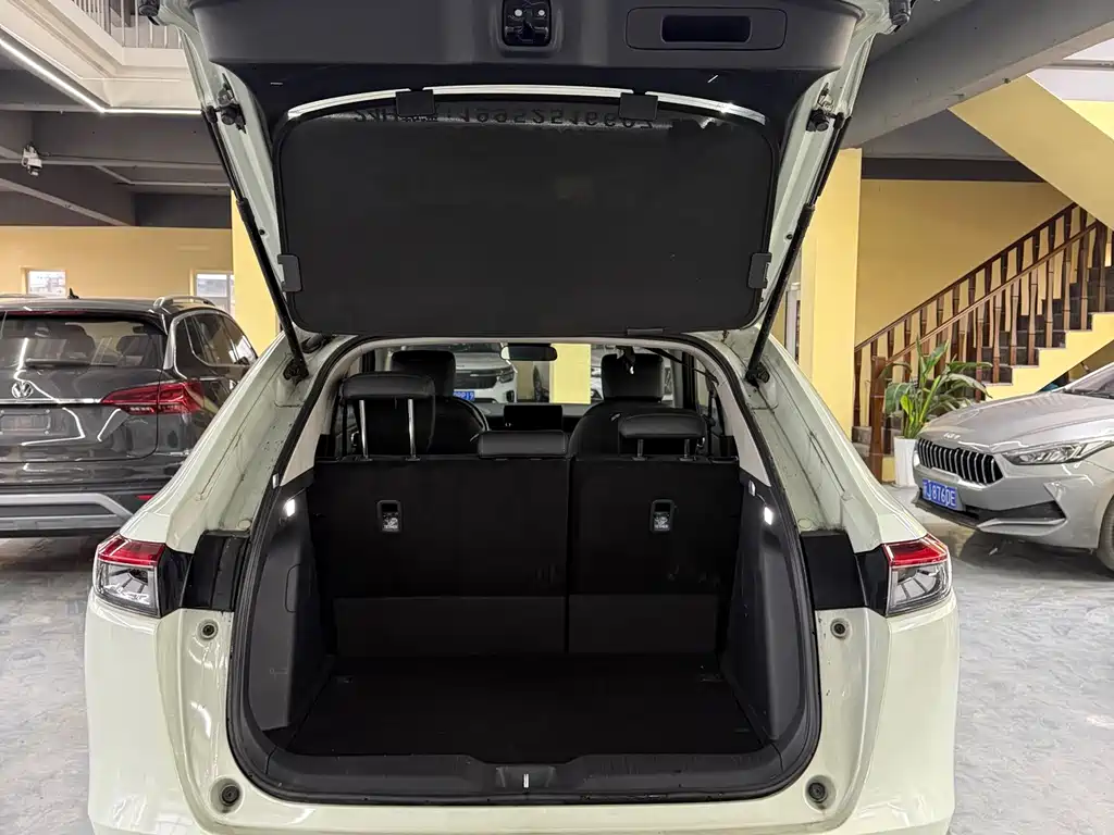 Honda Vezel — миниатюра 6