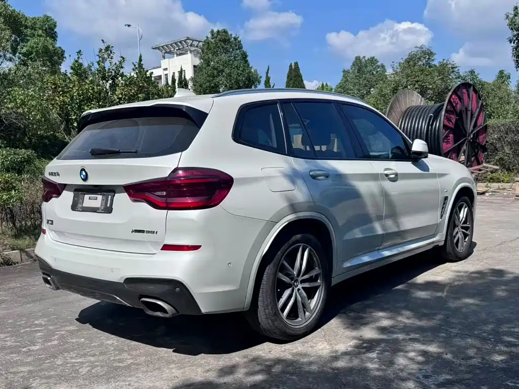 BMW X3 — миниатюра 6