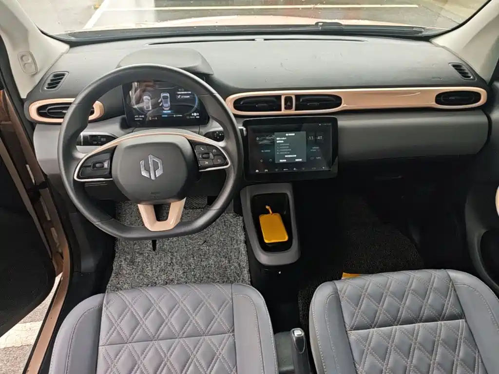 Leapmotor Leapmotor T03 — миниатюра 10
