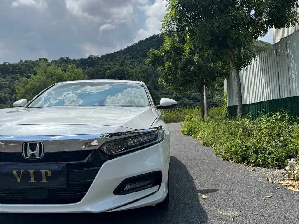 Honda Accord — миниатюра 5