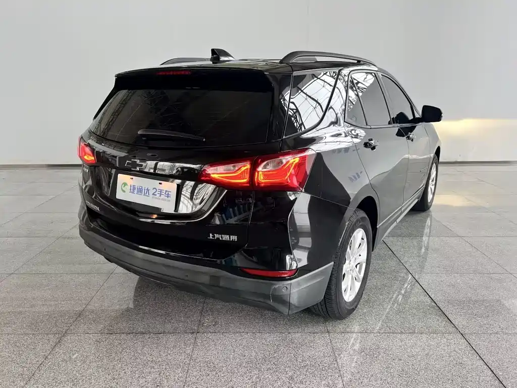 Chevrolet Equinox — миниатюра 5