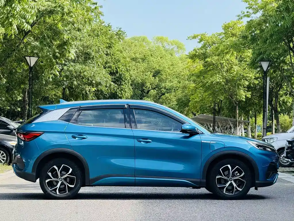 BYD Yuan Plus — миниатюра 7