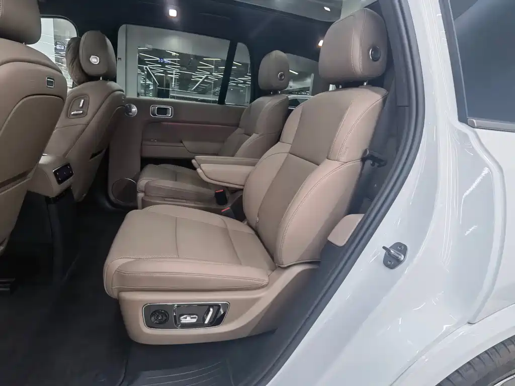 Li Auto Li L9 — миниатюра 10