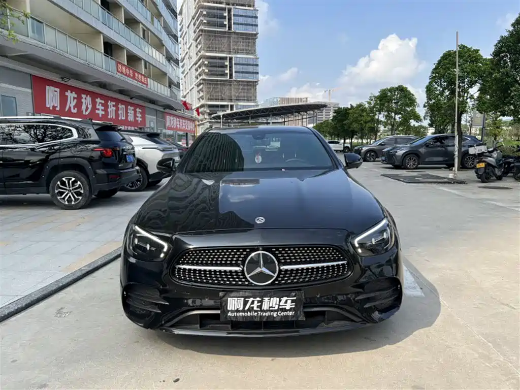 Mercedes-Benz E-Class (Import) — миниатюра 2