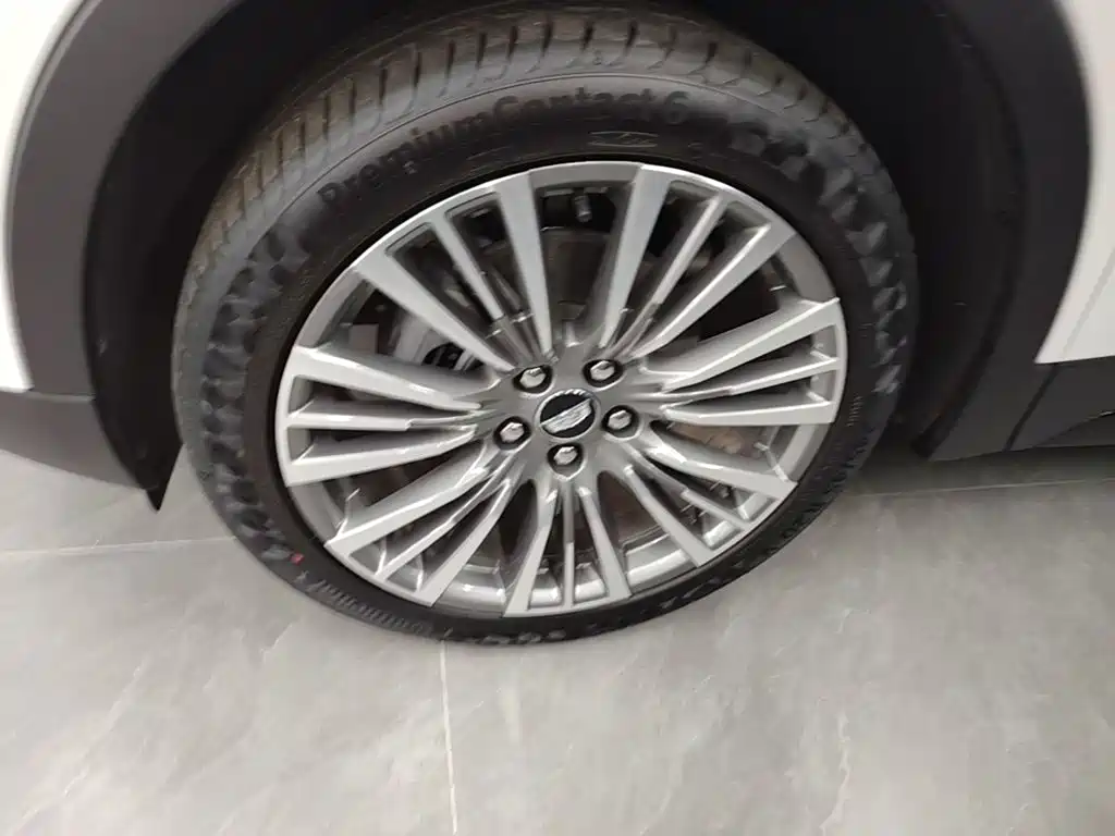 Cadillac XT4 — миниатюра 23