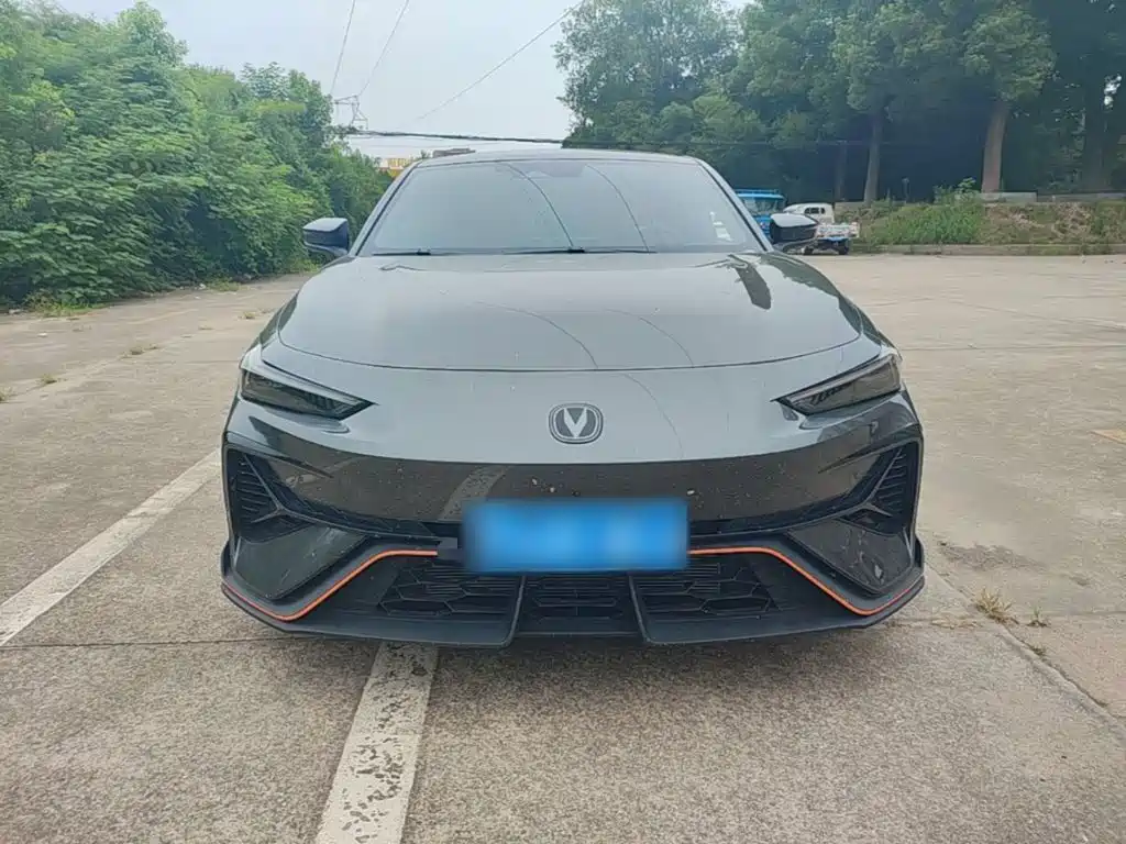 Changan UNI-V — миниатюра 3