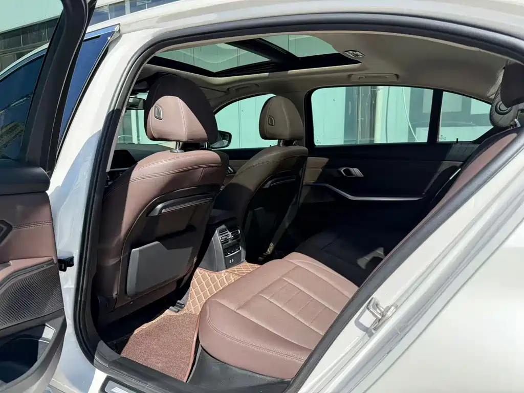BMW 3 Series — миниатюра 6