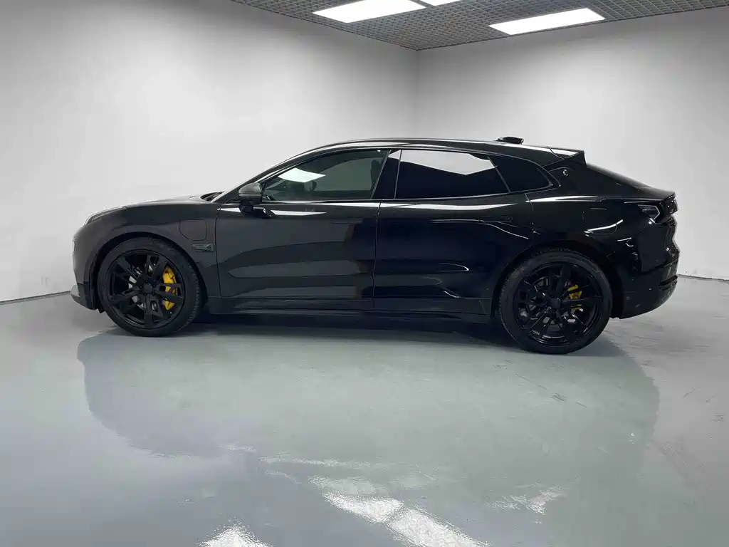 ZEEKR EXTREME KRYPTON 001