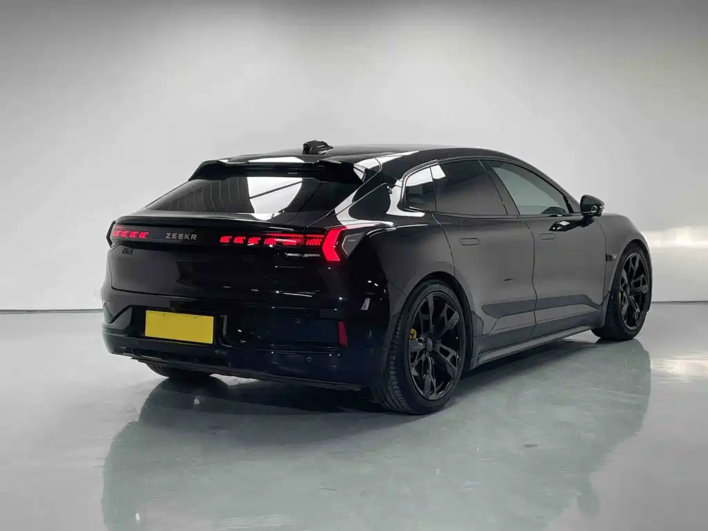 ZEEKR EXTREME KRYPTON 001
