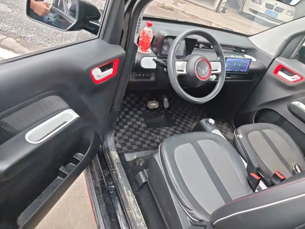Wuling MINIEV — миниатюра 16
