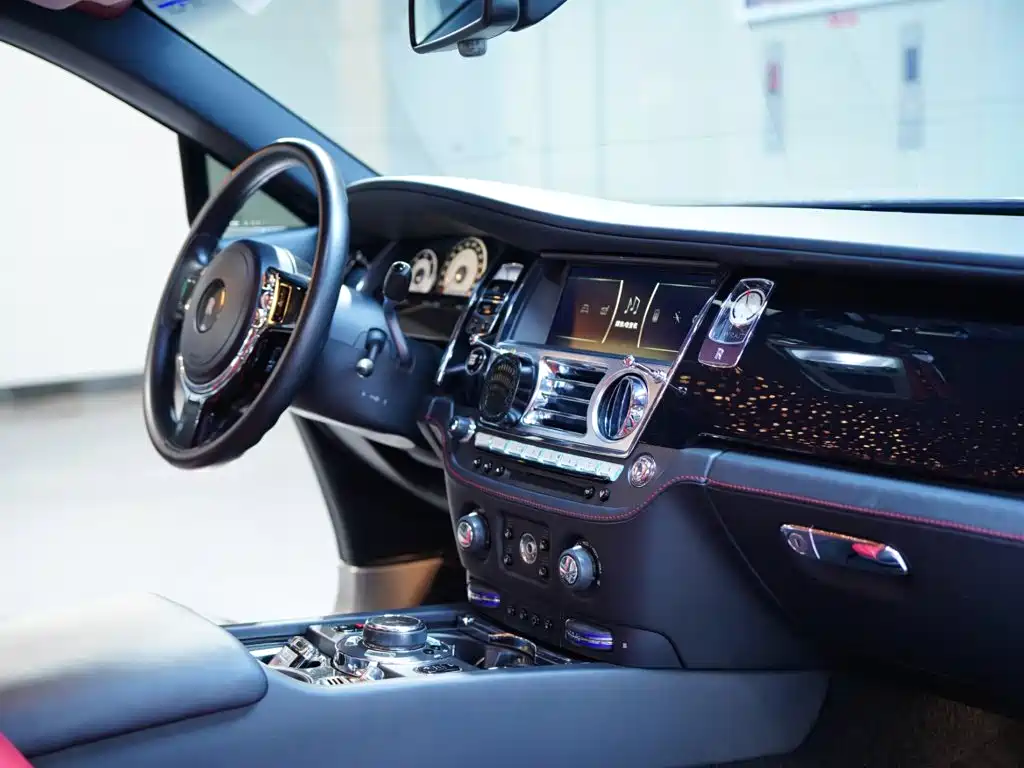 Rolls-Royce Wraith — миниатюра 27