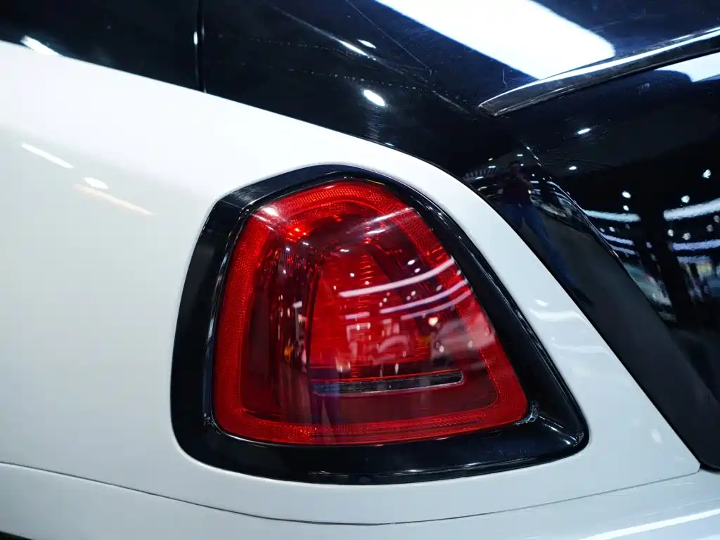 Rolls-Royce Wraith — миниатюра 11
