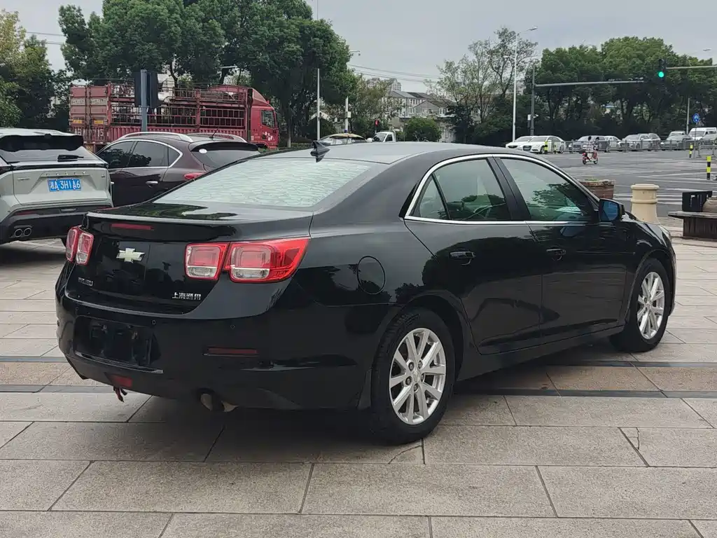 Chevrolet Malibu — миниатюра 4
