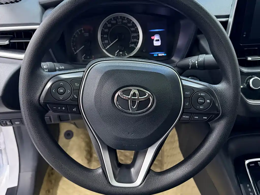 Toyota Corolla — миниатюра 11