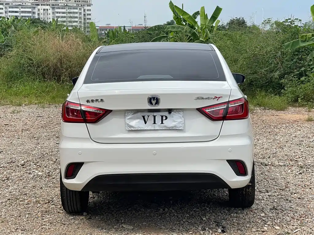 Changan Eado DT — миниатюра 5