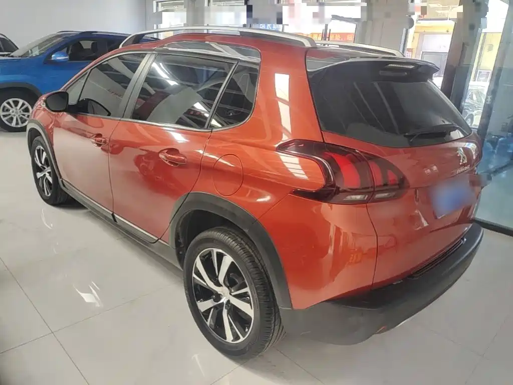 Peugeot 2008 — миниатюра 5