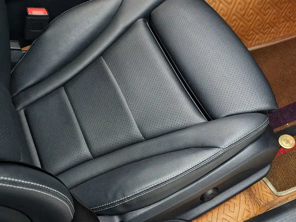 Mercedes-Benz GLC — миниатюра 35