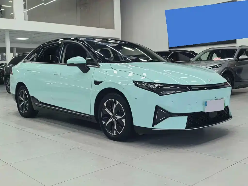 XPeng P5 — миниатюра 3