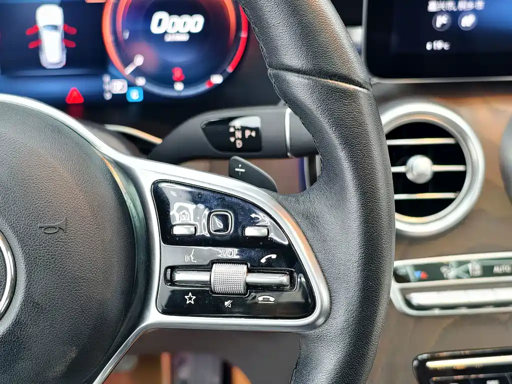 Mercedes-Benz GLC — миниатюра 41
