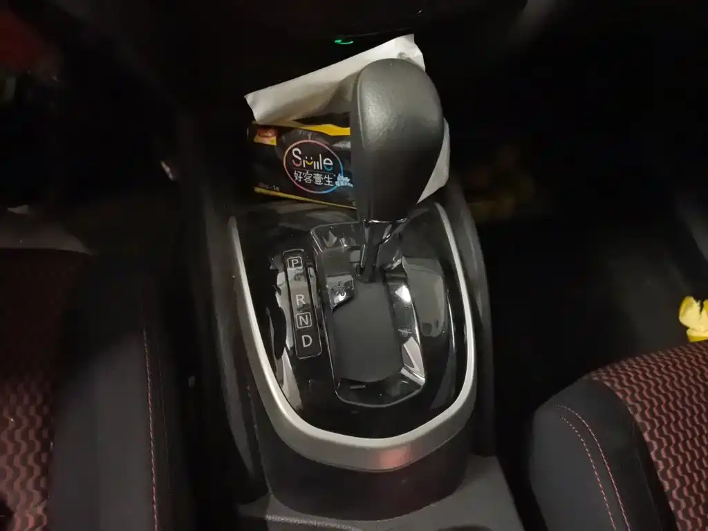 Nissan Qashqai — миниатюра 10