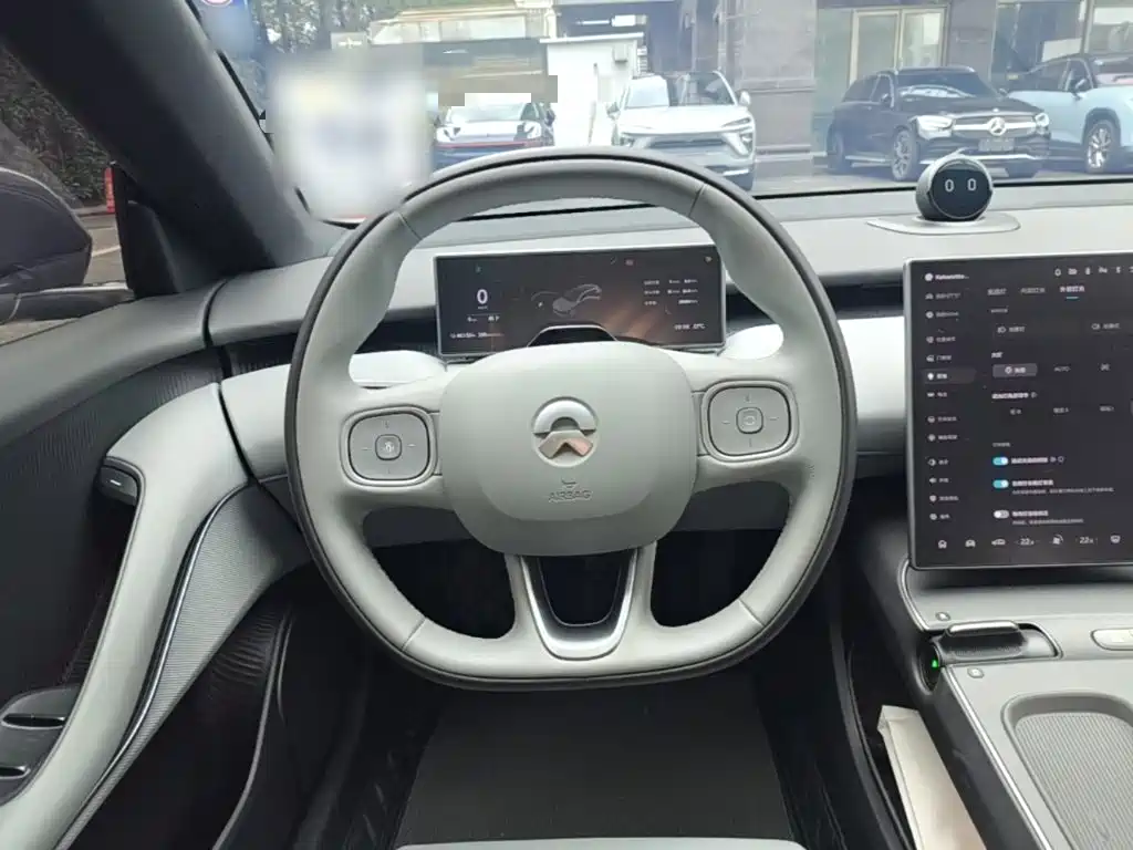 NIO ET5T — миниатюра 11