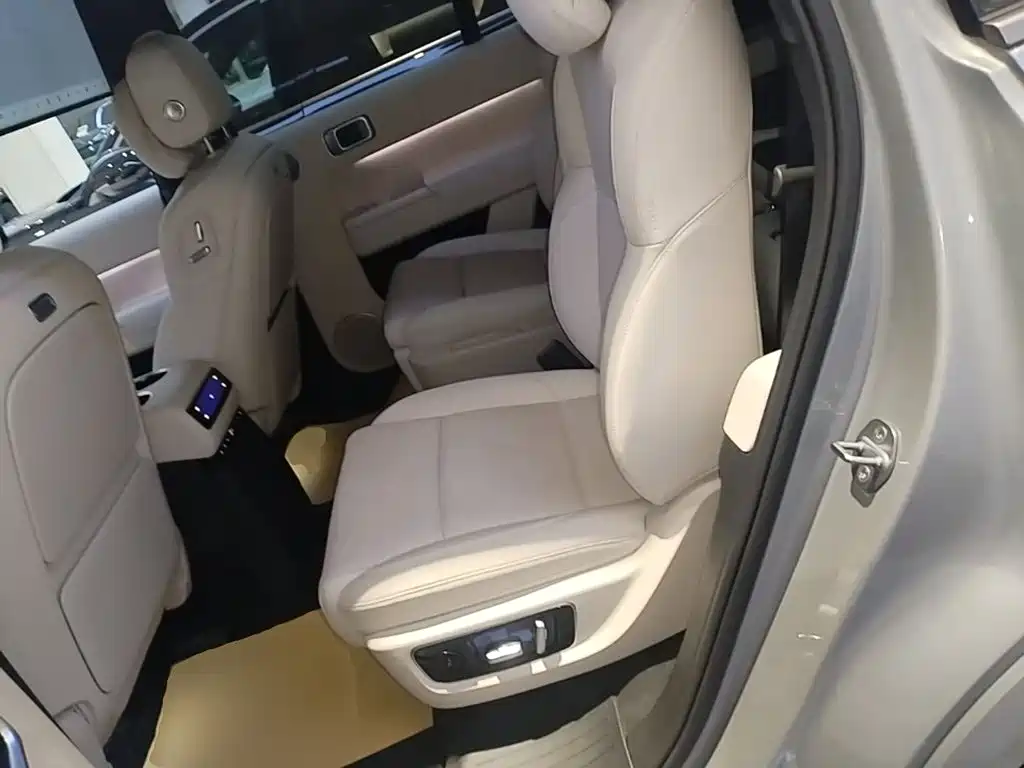 Li Auto Li L9 — миниатюра 17
