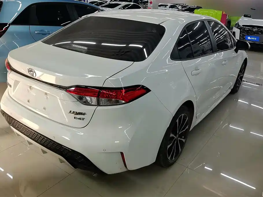 TOYOTA LEI LING