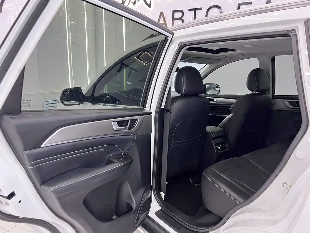 Haval M6 — миниатюра 13