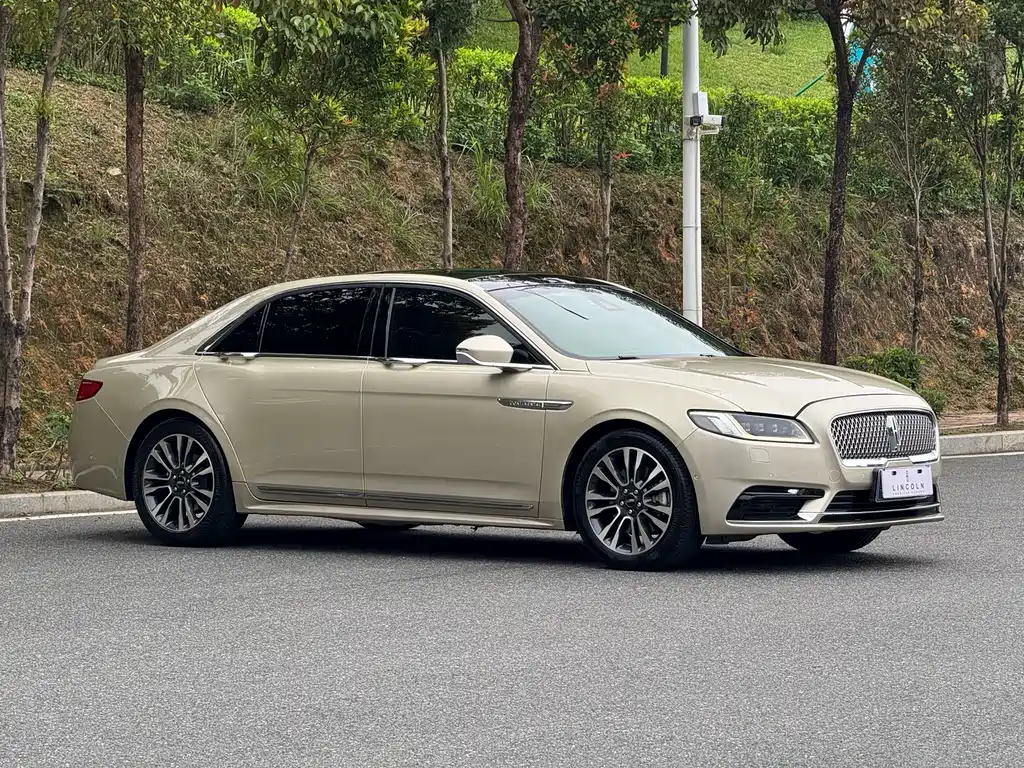 Lincoln Continental 2017 3.0T