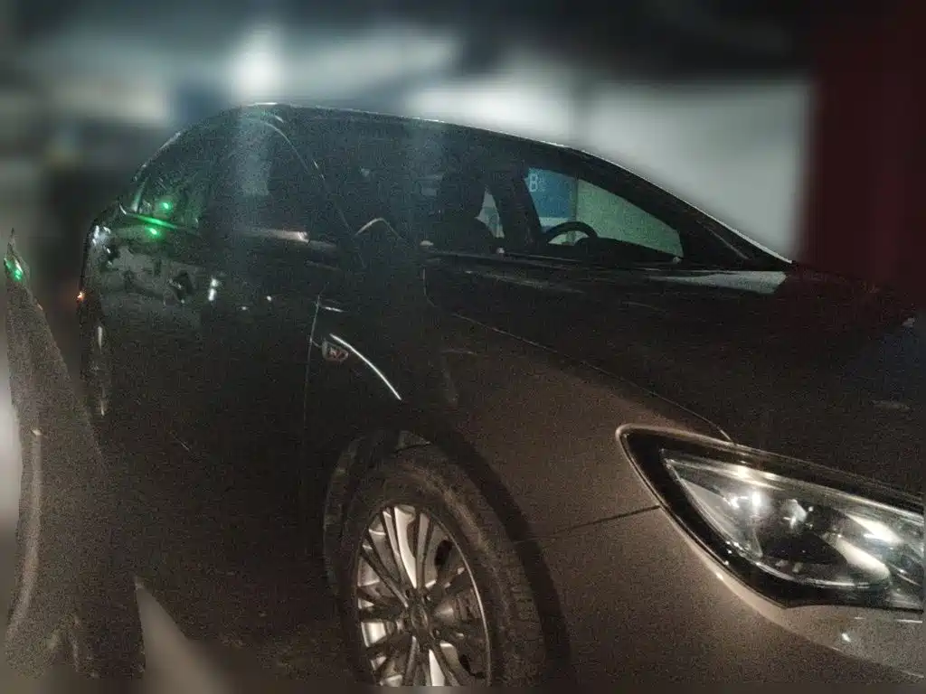 Buick Excelle — миниатюра 3