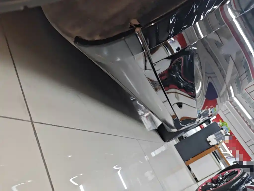 Tesla Model 3 — миниатюра 22