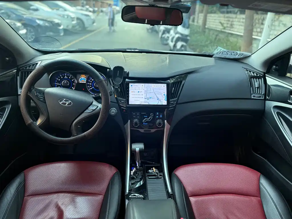 Hyundai Sonata — миниатюра 14