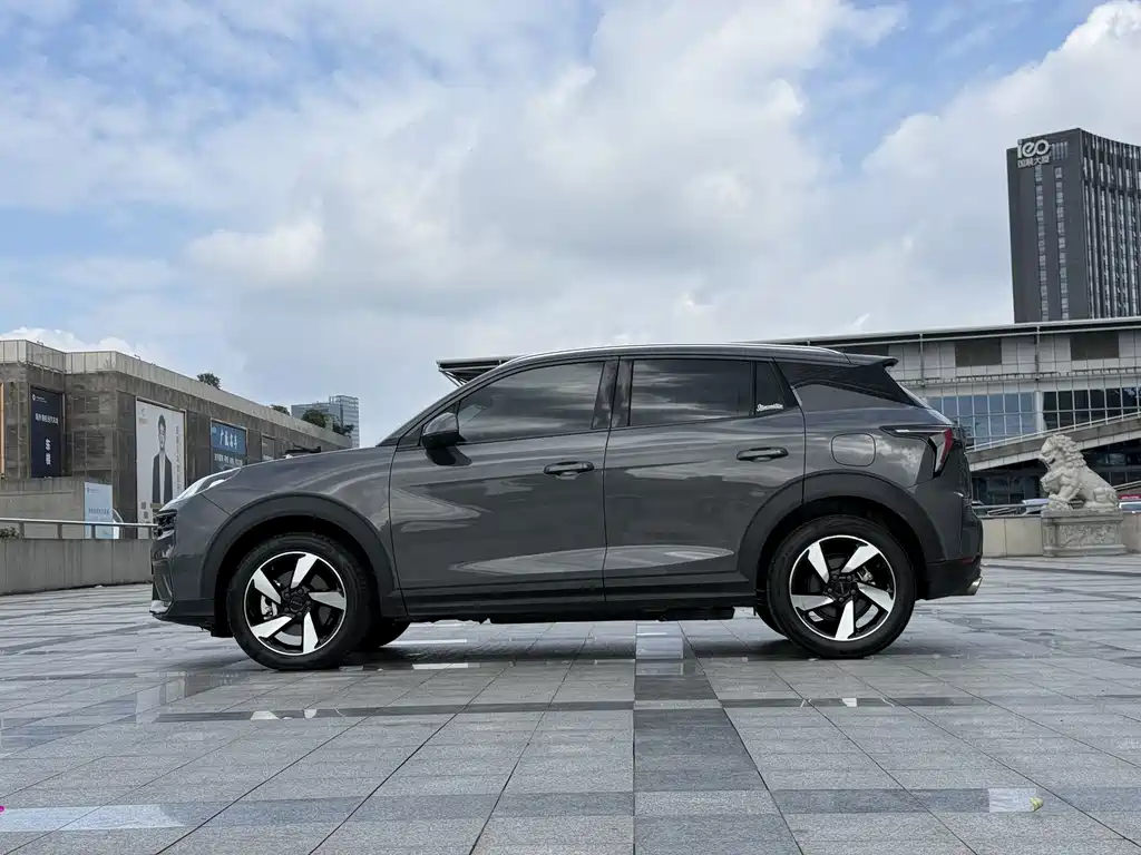 Lynk & Co 06 EM-P — миниатюра 8
