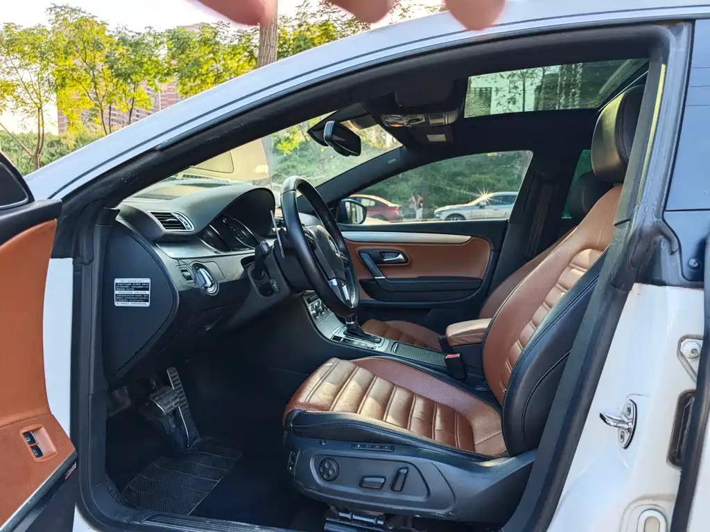 Volkswagen CC — миниатюра 16