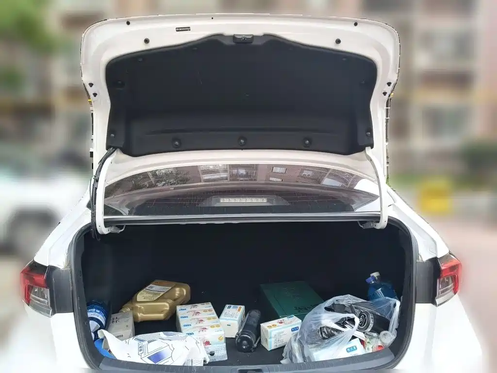 Toyota Corolla — миниатюра 15